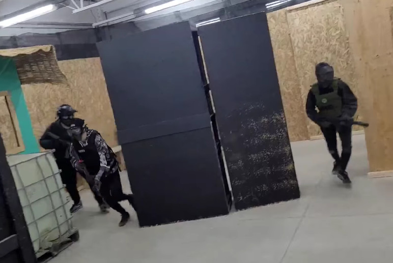 Private game 4 hours